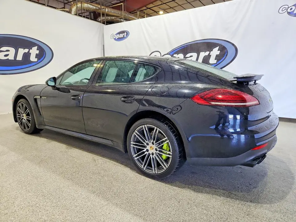2015 PORSCHE PANAMERA SE HYBRID  