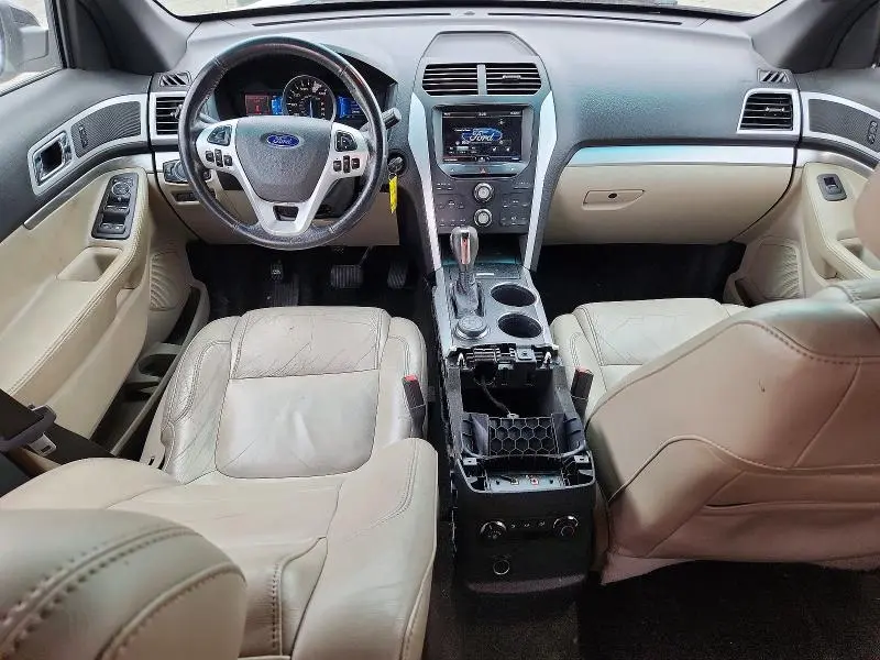 2011 FORD EXPLORER XLT  
