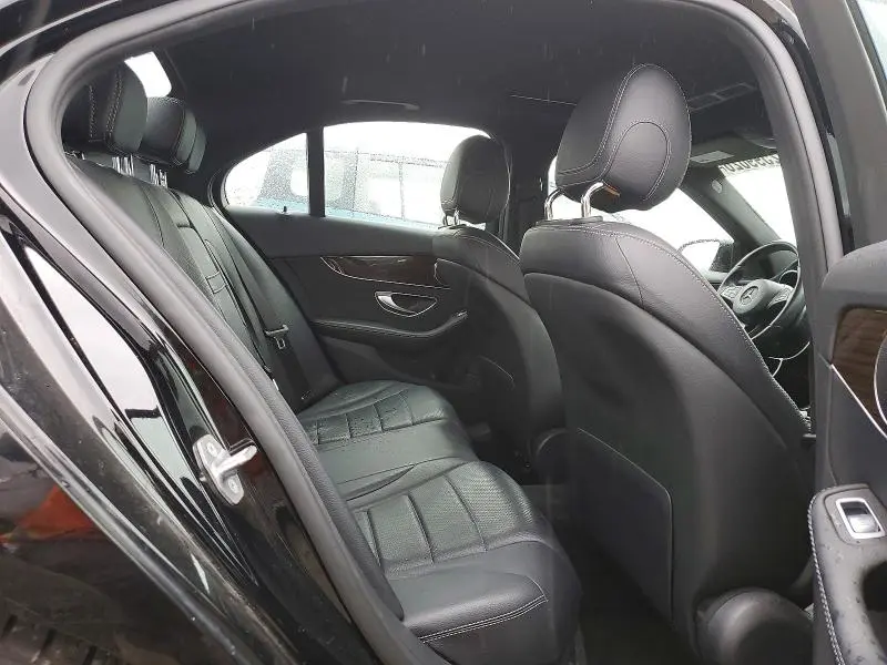 2018 MERCEDES-BENZ C 300  