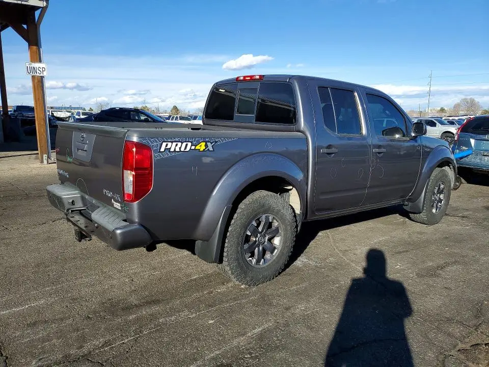 2018 NISSAN FRONTIER PRO-4X  