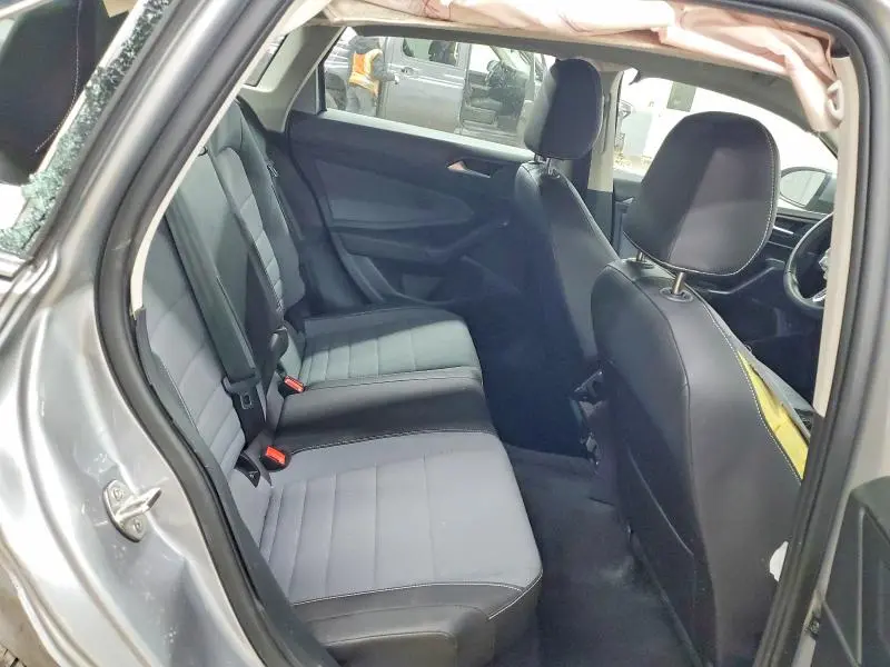 2025 VOLKSWAGEN JETTA SE  