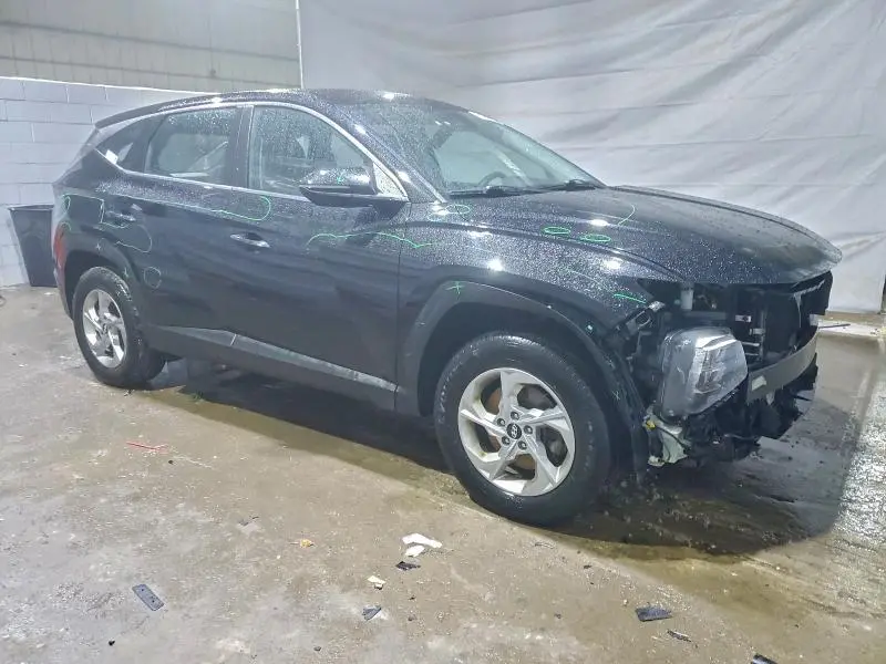 2022 HYUNDAI TUCSON SE  