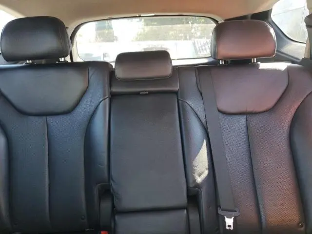 2019 HYUNDAI SANTA FE LIMITED  