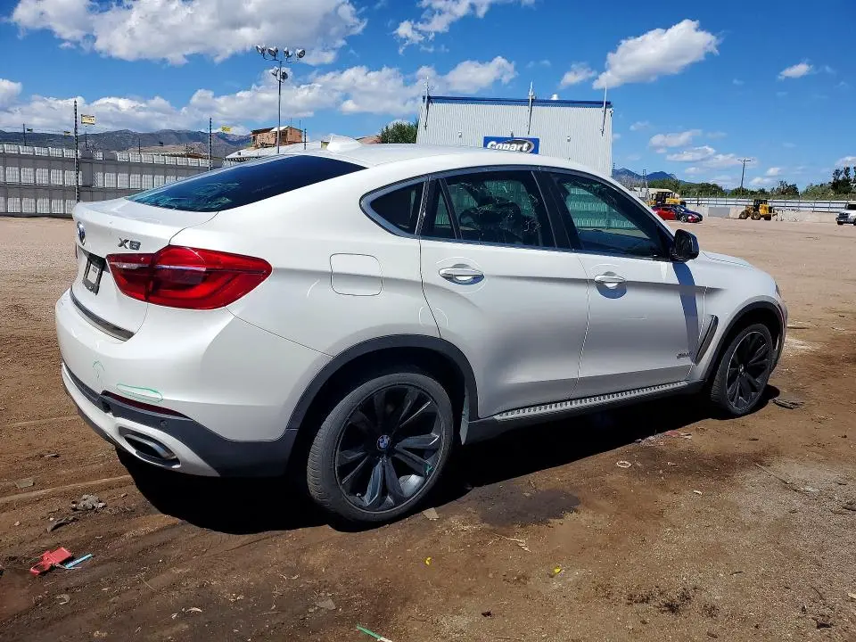 2015 BMW X6 XDRIVE50I  