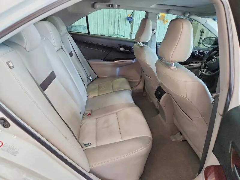 2014 TOYOTA CAMRY XLE  