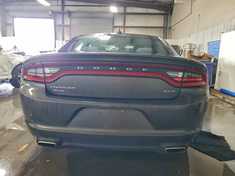 2016 DODGE CHARGER SXT  