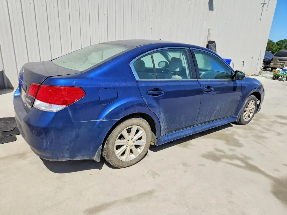 2011 SUBARU LEGACY 2.5I PREMIUM  