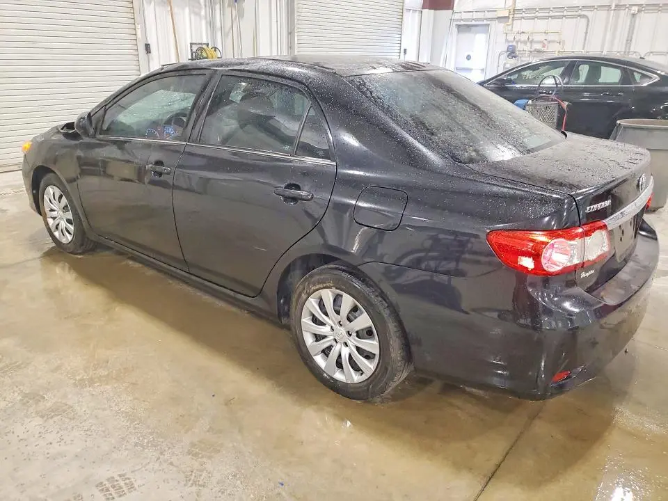 2013 TOYOTA COROLLA LE  