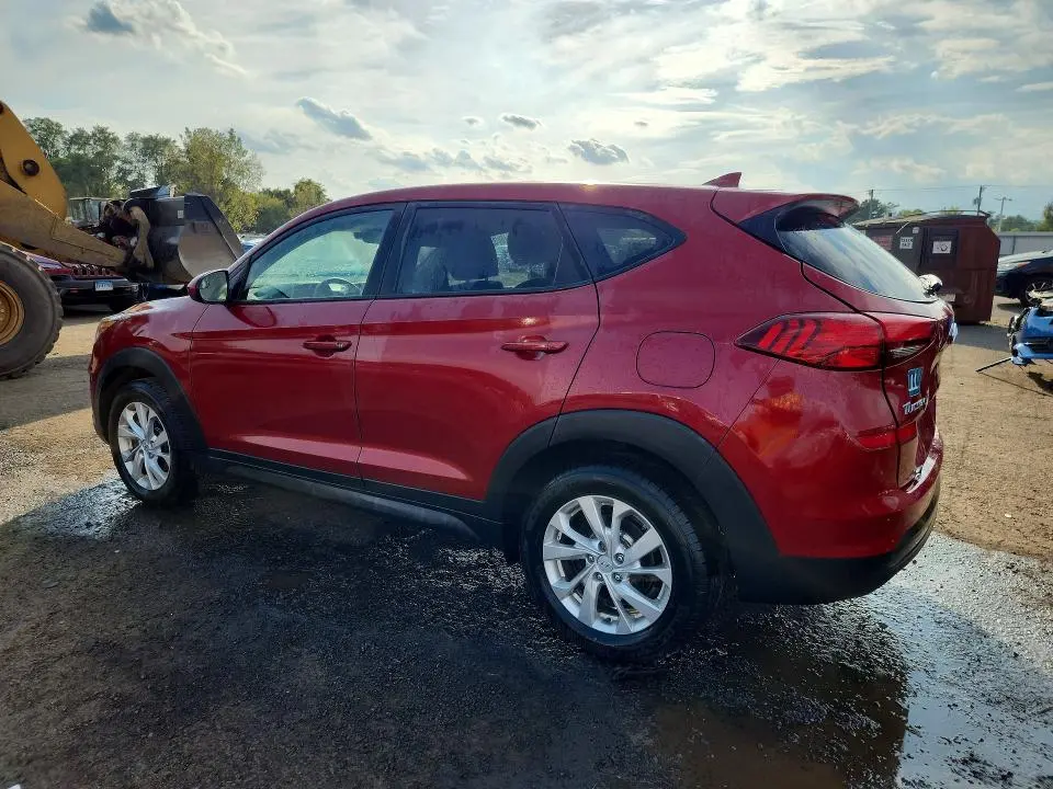 2021 HYUNDAI TUCSON SE  