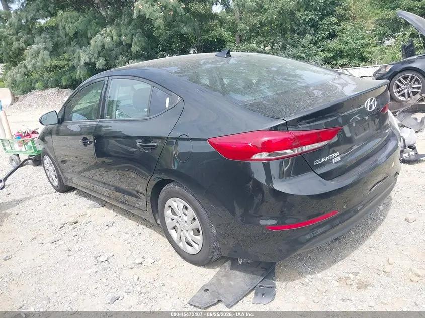 2018 HYUNDAI ELANTRA SE