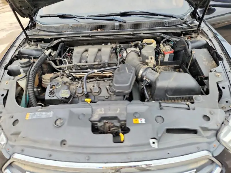 2013 FORD TAURUS SE  