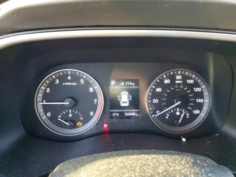 2021 HYUNDAI TUCSON SE  