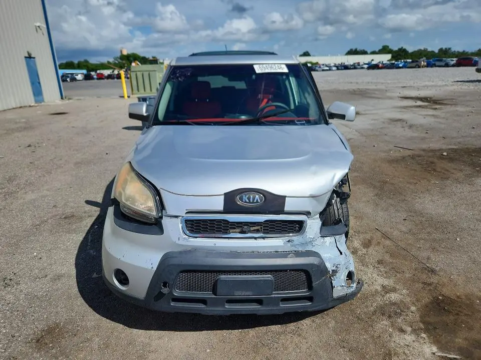 2010 KIA SOUL +  