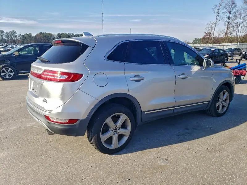 2015 LINCOLN MKC   