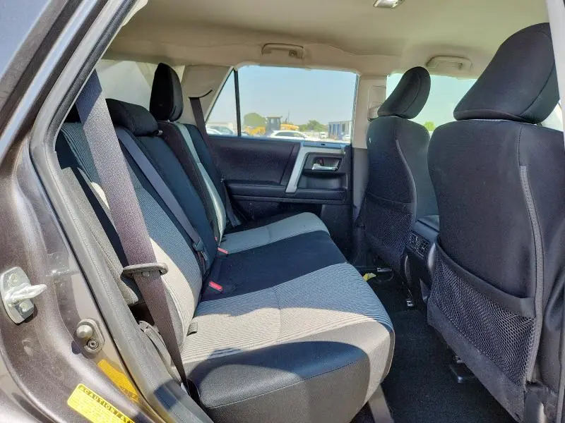 2023 TOYOTA 4RUNNER SR5  