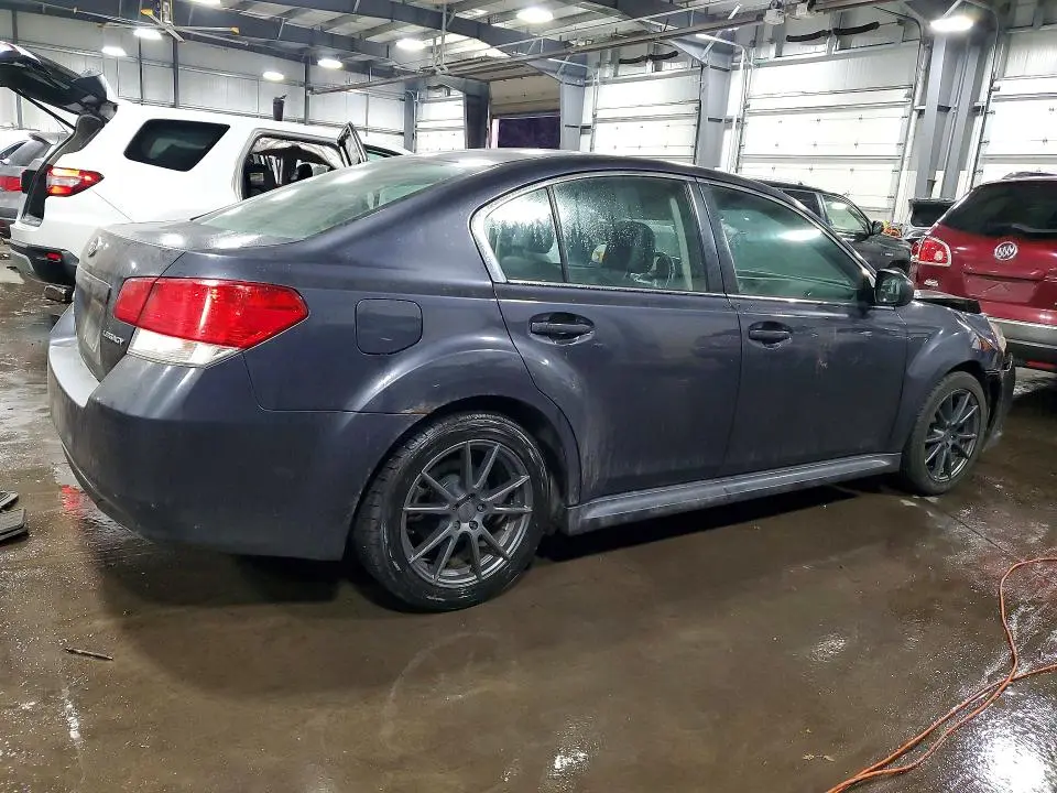 2010 SUBARU LEGACY 2.5I LIMITED  