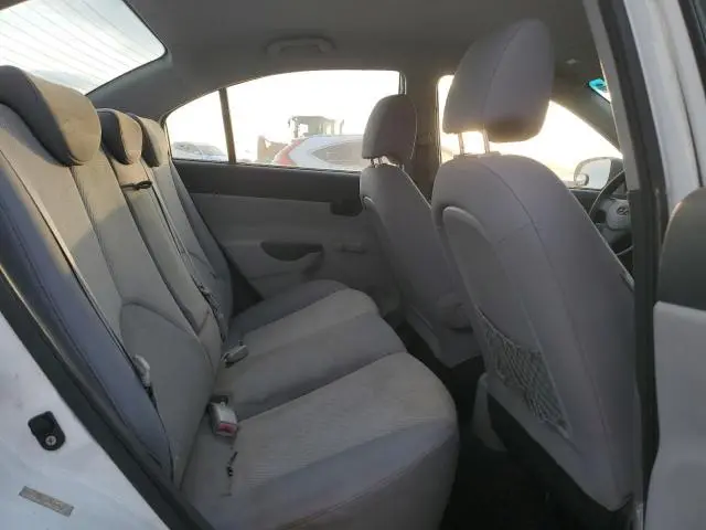 2010 HYUNDAI ACCENT GLS  