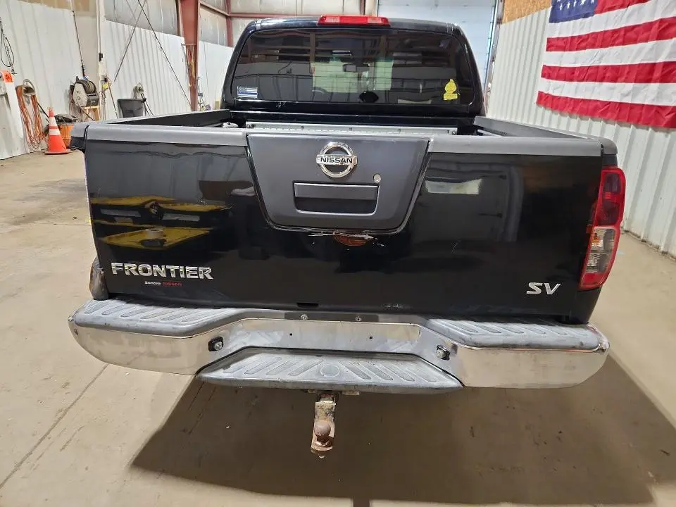 2011 NISSAN FRONTIER S  