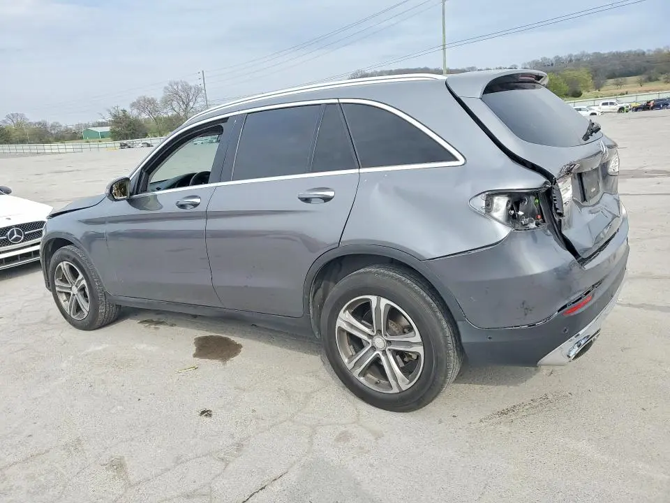 2016 MERCEDES-BENZ GLC 300  