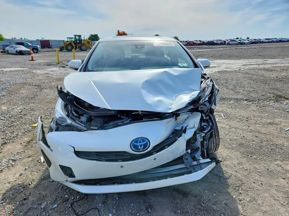 2016 TOYOTA PRIUS FOUR  