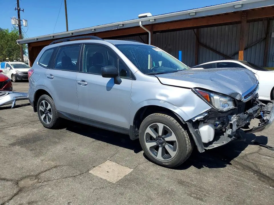 2018 SUBARU FORESTER 2.5I  