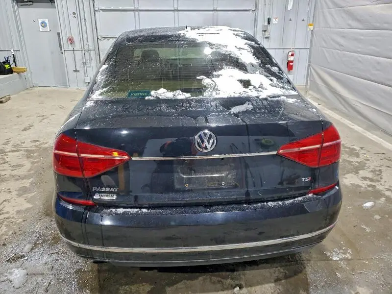2016 VOLKSWAGEN PASSAT S  