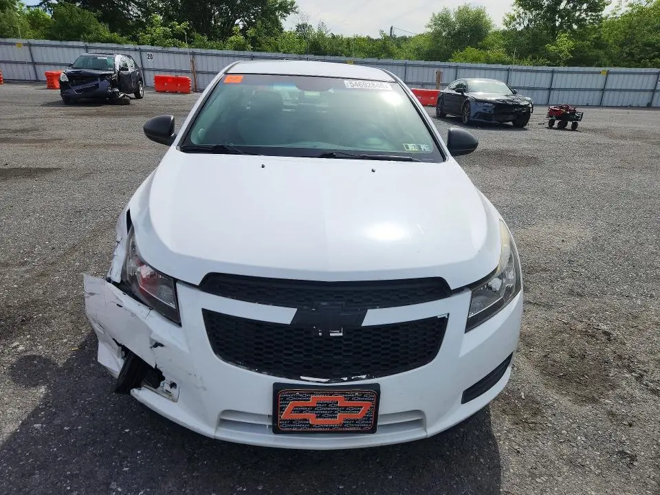2011 CHEVROLET CRUZE LS  