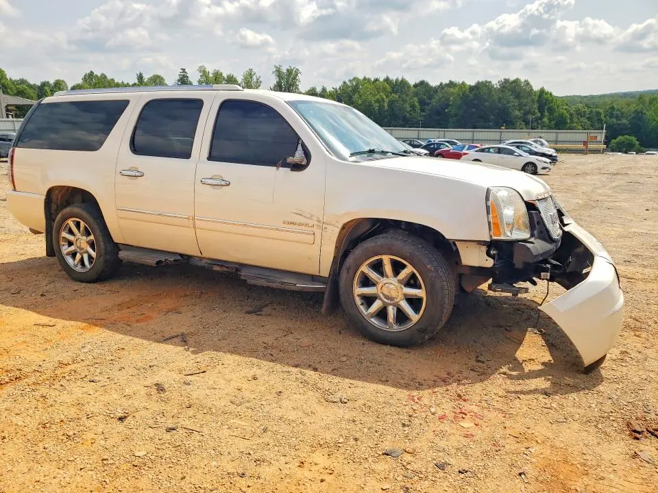 2013 GMC YUKON XL DENALI  