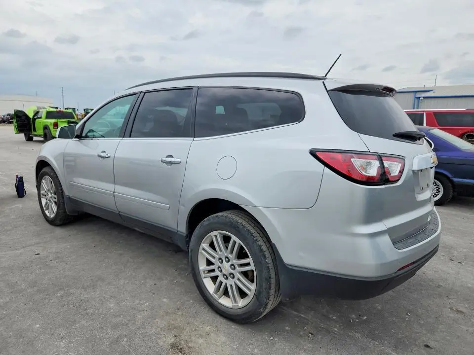 2015 CHEVROLET TRAVERSE LT  