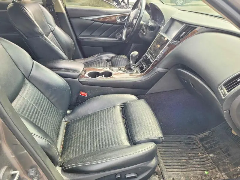 2015 INFINITI Q50 BASE  