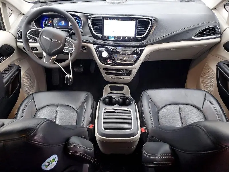2022 CHRYSLER PACIFICA HYBRID TOURING L  