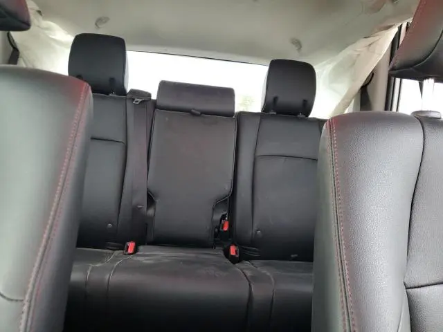 2023 TOYOTA 4RUNNER SE