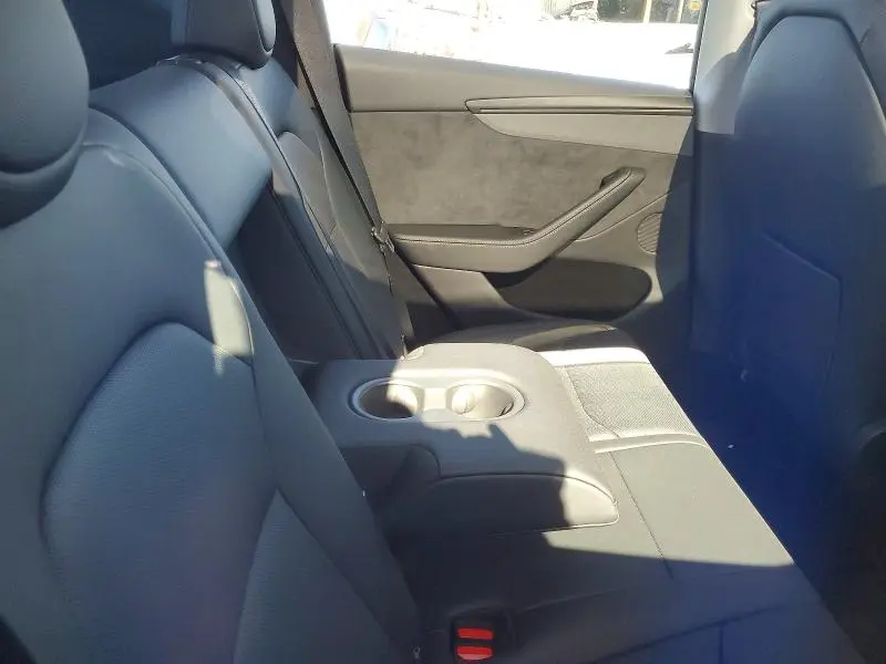 2026 TESLA MODEL Y   