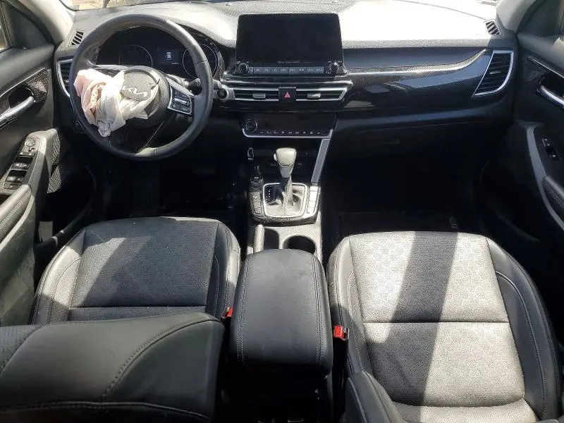 2023 KIA SELTOS EX  