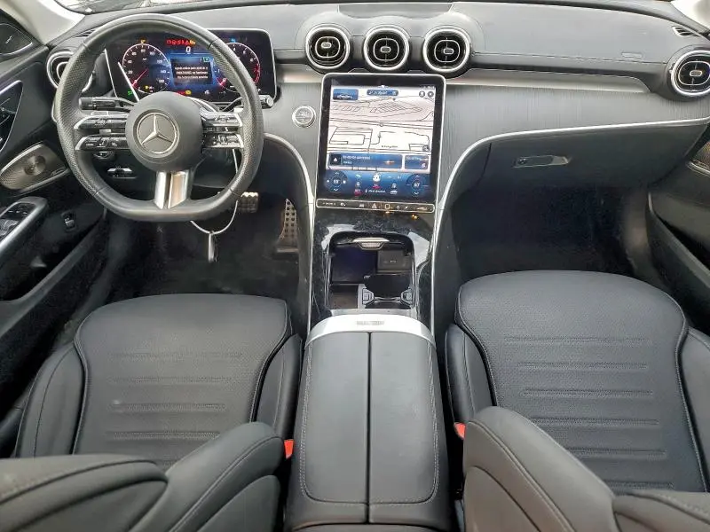 2024 MERCEDES-BENZ C 300  