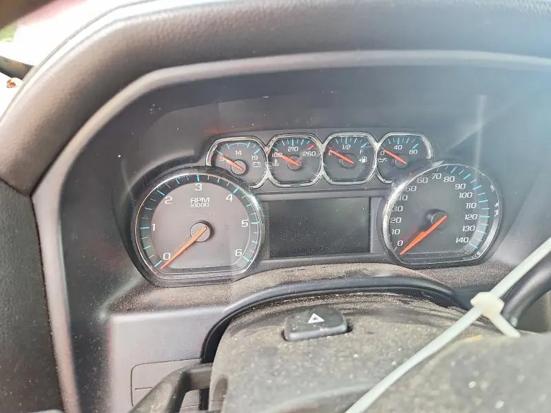 2017 CHEV SILVERADO   