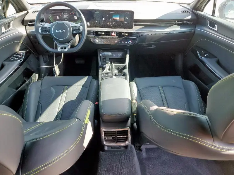 2025 KIA K5 GT  