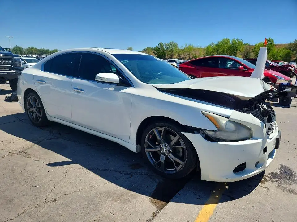 2014 NISSAN MAXIMA 3.5 S  