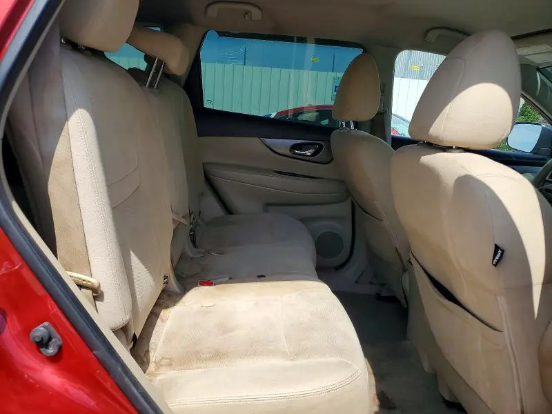 2015 NISSAN ROGUE S  