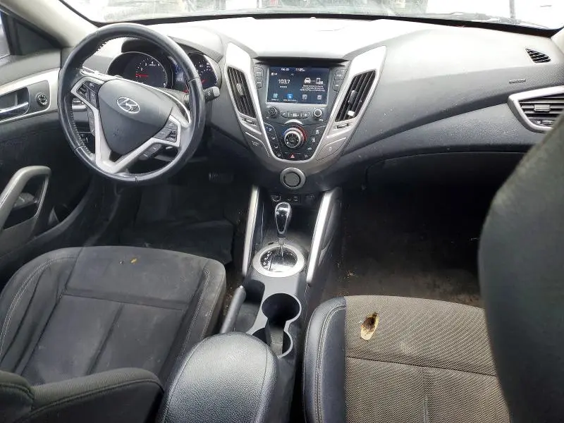 2017 HYUNDAI VELOSTER BASE  