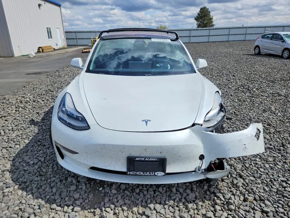 2019 TESLA MODEL 3   