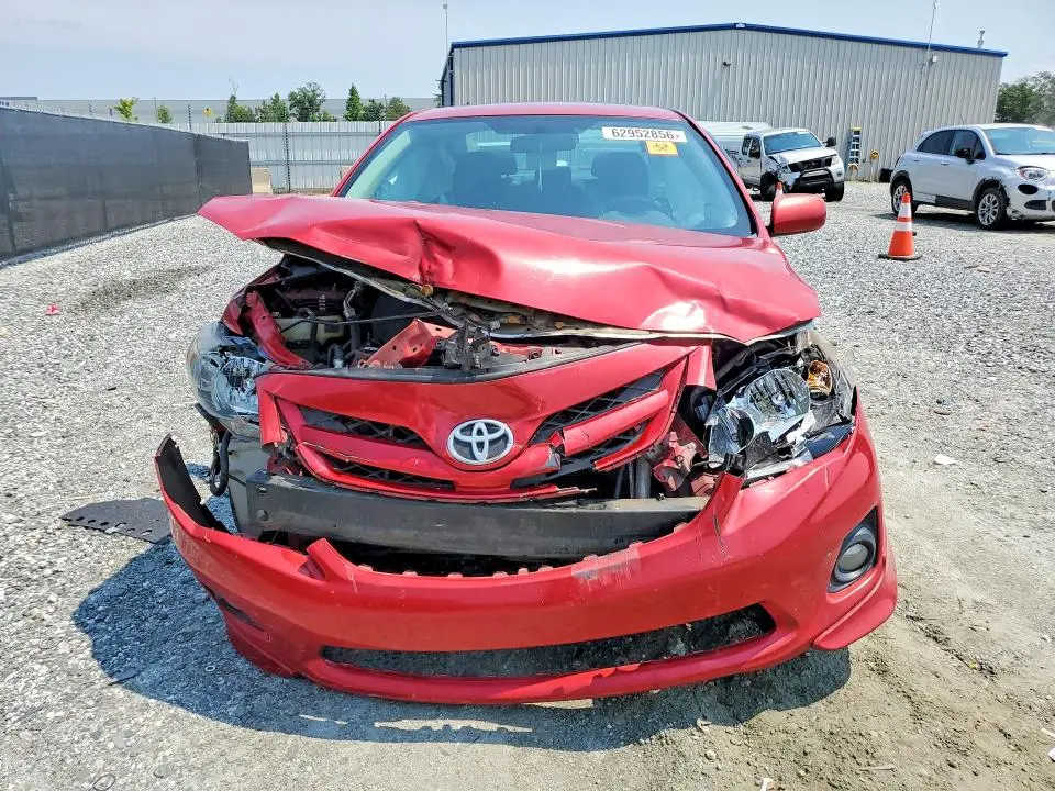2013 TOYOTA COROLLA S  
