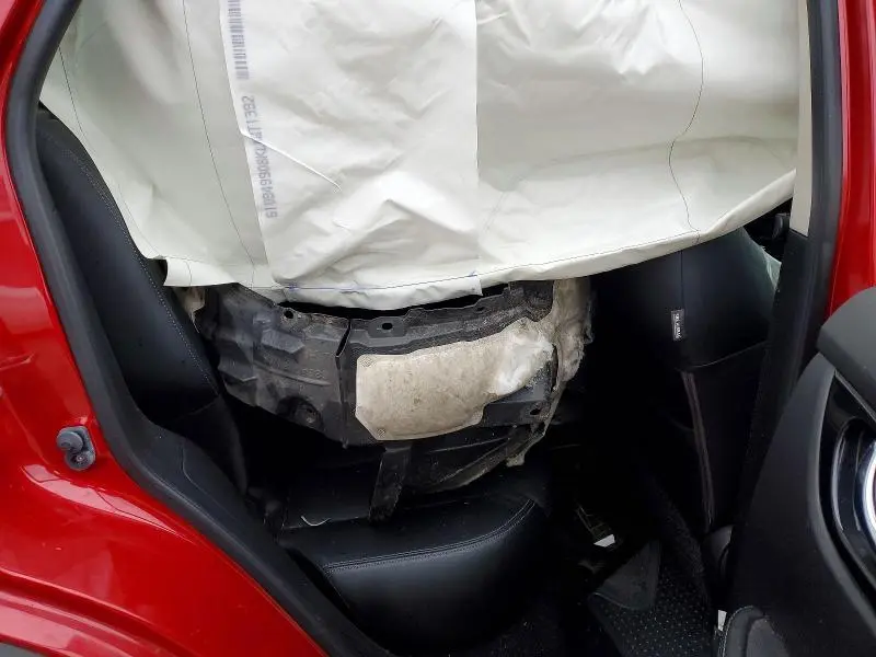 2017 NISSAN ROGUE SPORT S  