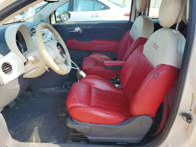 2012 FIAT 500 LOUNGE  
