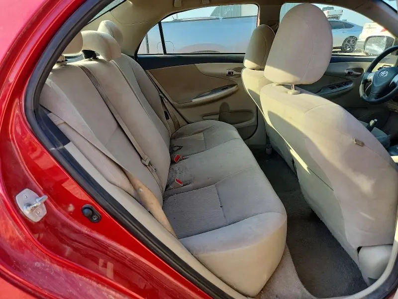 2013 TOYOTA COROLLA LE  