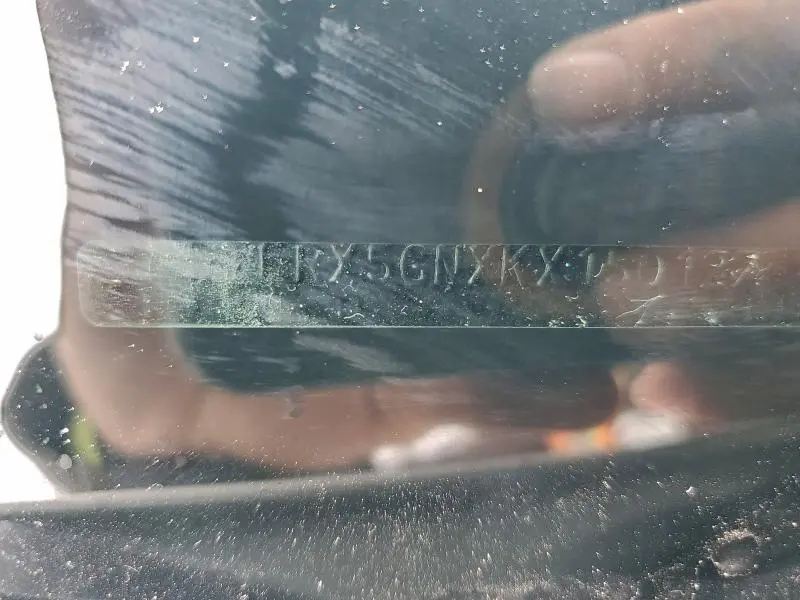 2019 TOYOTA TACOMA SR  