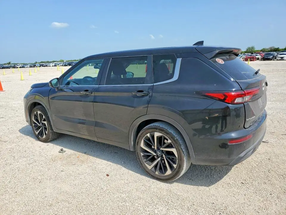 2022 MITSUBISHI OUTLANDER ES  