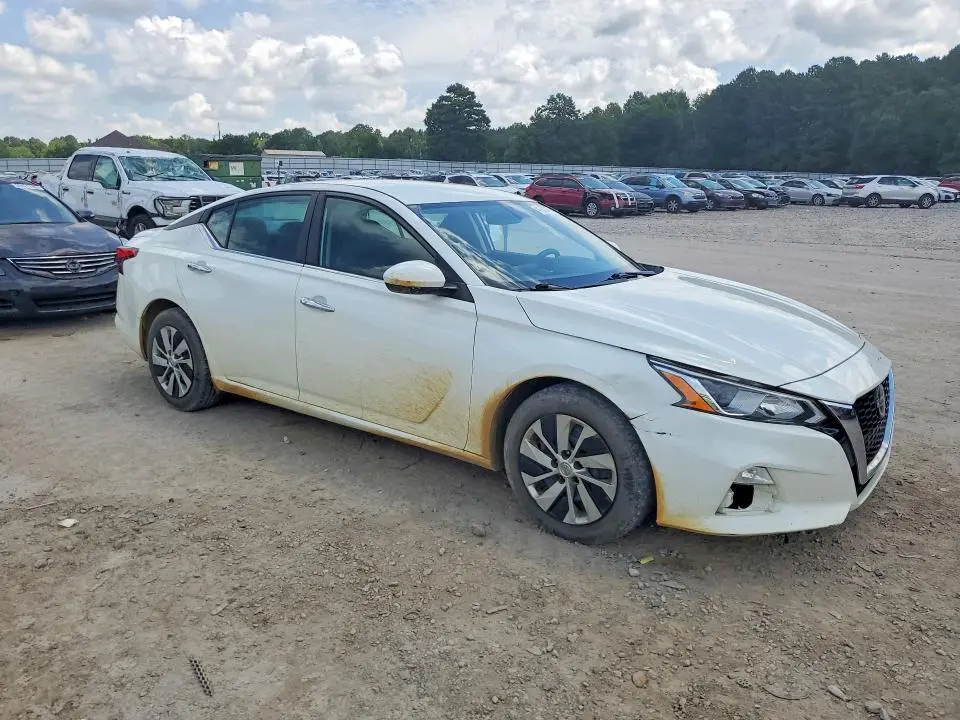2020 NISSAN ALTIMA S  