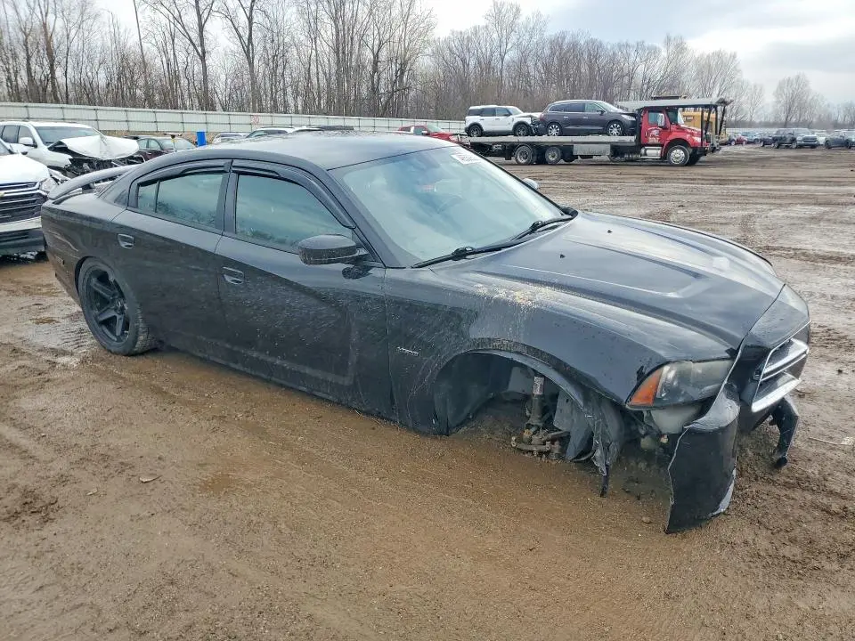 2013 DODGE CHARGER R  