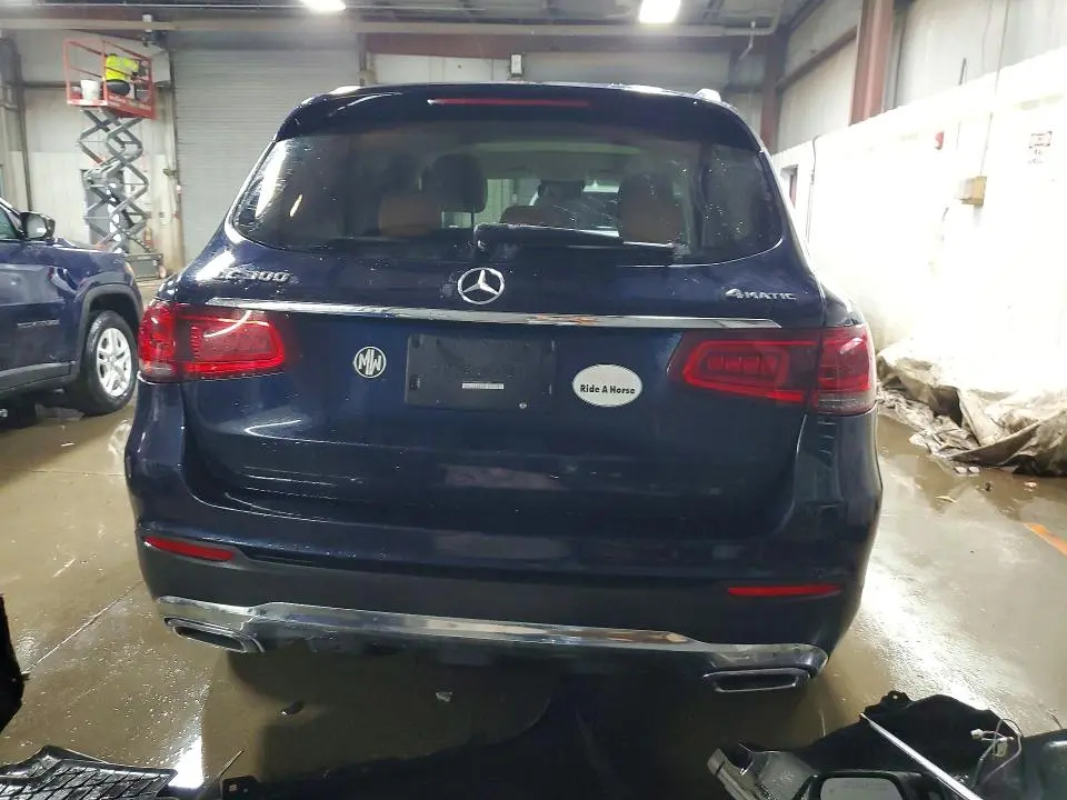 2021 MERCEDES-BENZ GLC 300 4MATIC  